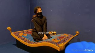 羞羞的铁拳下载很有野性味道的华裔混血美女和大屌外籍男友高层凉台激情啪啪 极品丰臀后入怼着操